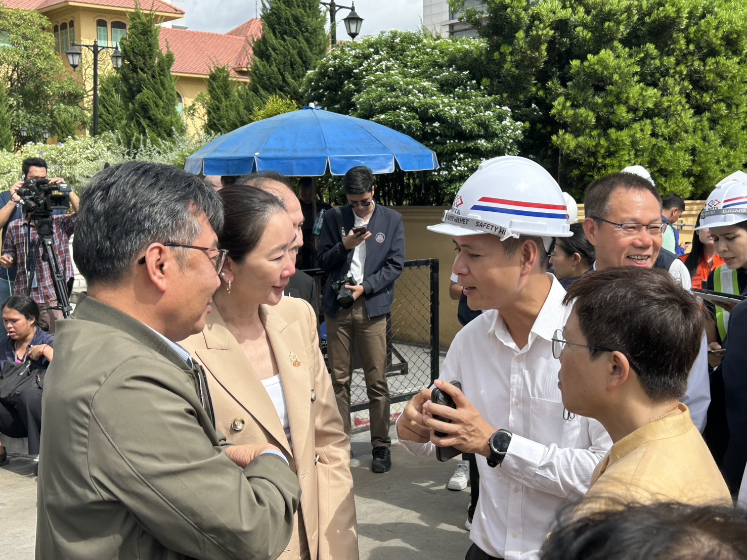 รฟม. สั่งหยุดสร้างรถไฟฟ้าสายสีม่วง ช่วงเตาปูน-ราษฎร์บูรณะ เร่งหาสาเหตุถนนทรุด-3