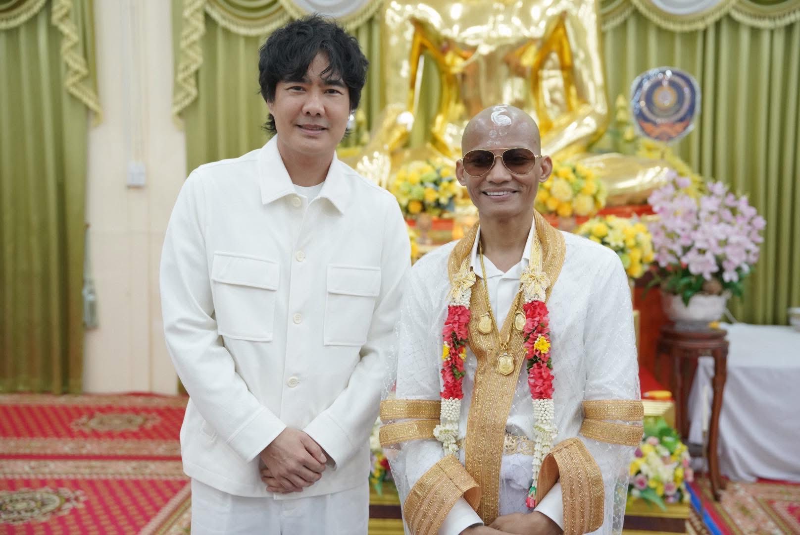 สาธุ จา พนม ขี่ช้างเข้าพิธีอุปสมบท ได้รับฉายาทางธรรม ภทฺทธมฺโม แปลว่า ผู้เจริญในธรรม-6