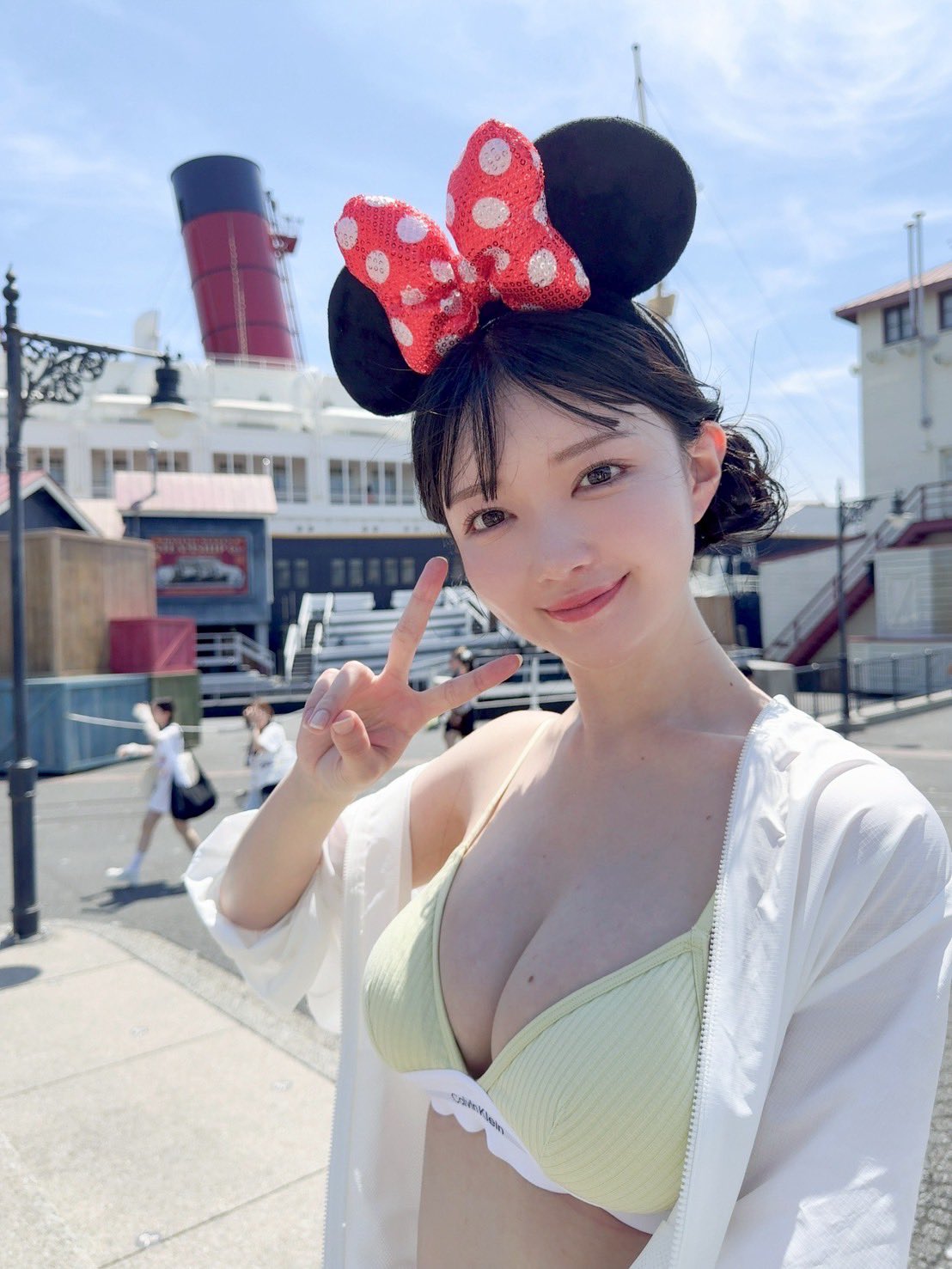 สาวญี่ปุ่นเที่ยวสวนสนุก - 2