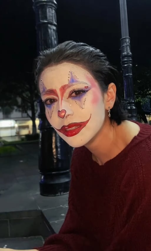 อินฟลูฯ ดัง แต่งเป็นตัวตลกโพสต์คลิปร้องไห้ ก่อนหายตัวลึกลับ สุดท้ายกลายเป็นศพ