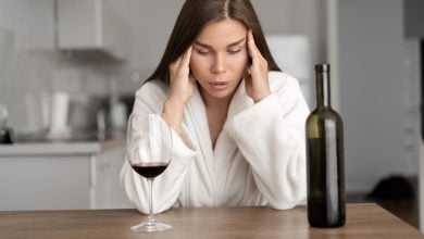 รวม 10 วิธีแก้แฮงค์ แก้เมาค้าง รู้จักการดริปวิตามิน ทางเลือกเร่งด่วนคืนความสดชื่น