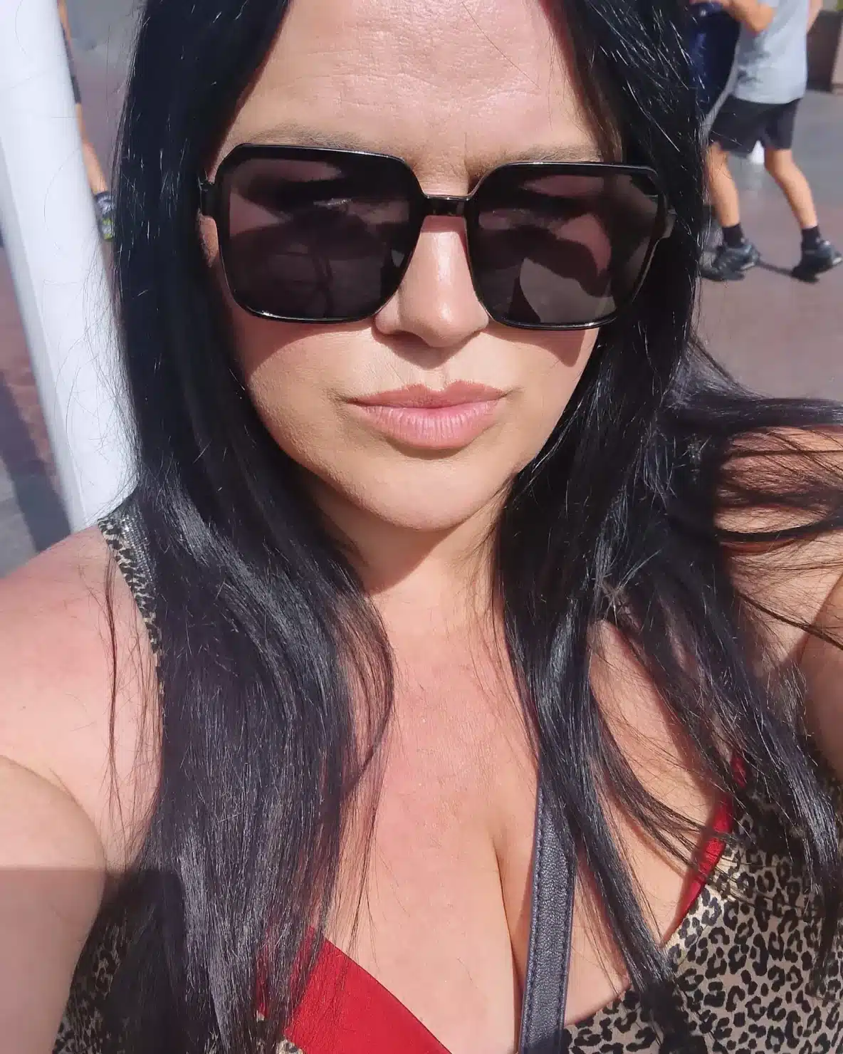 จูเลียต คุณย่าวัย 48 ปี จากสกอตแลนด์ ดาวเด่นใน OnlyFans