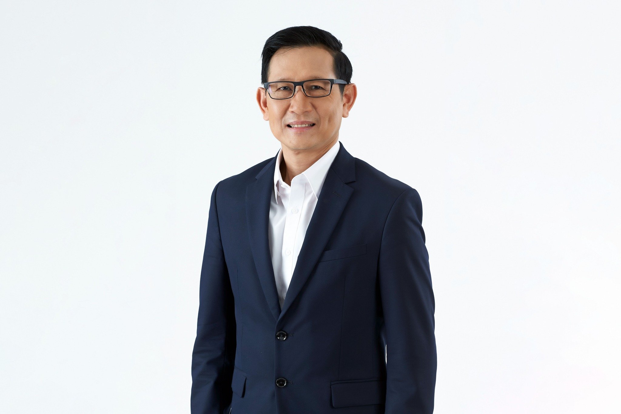 นายอรรถพล ฤกษ์พิบูลย์ รัฐมนตรีว่าการกระทรวงพลังงาน กล่าวถึงราคาน้ำมันดีเซล เบนซิน ปรับลดราคา