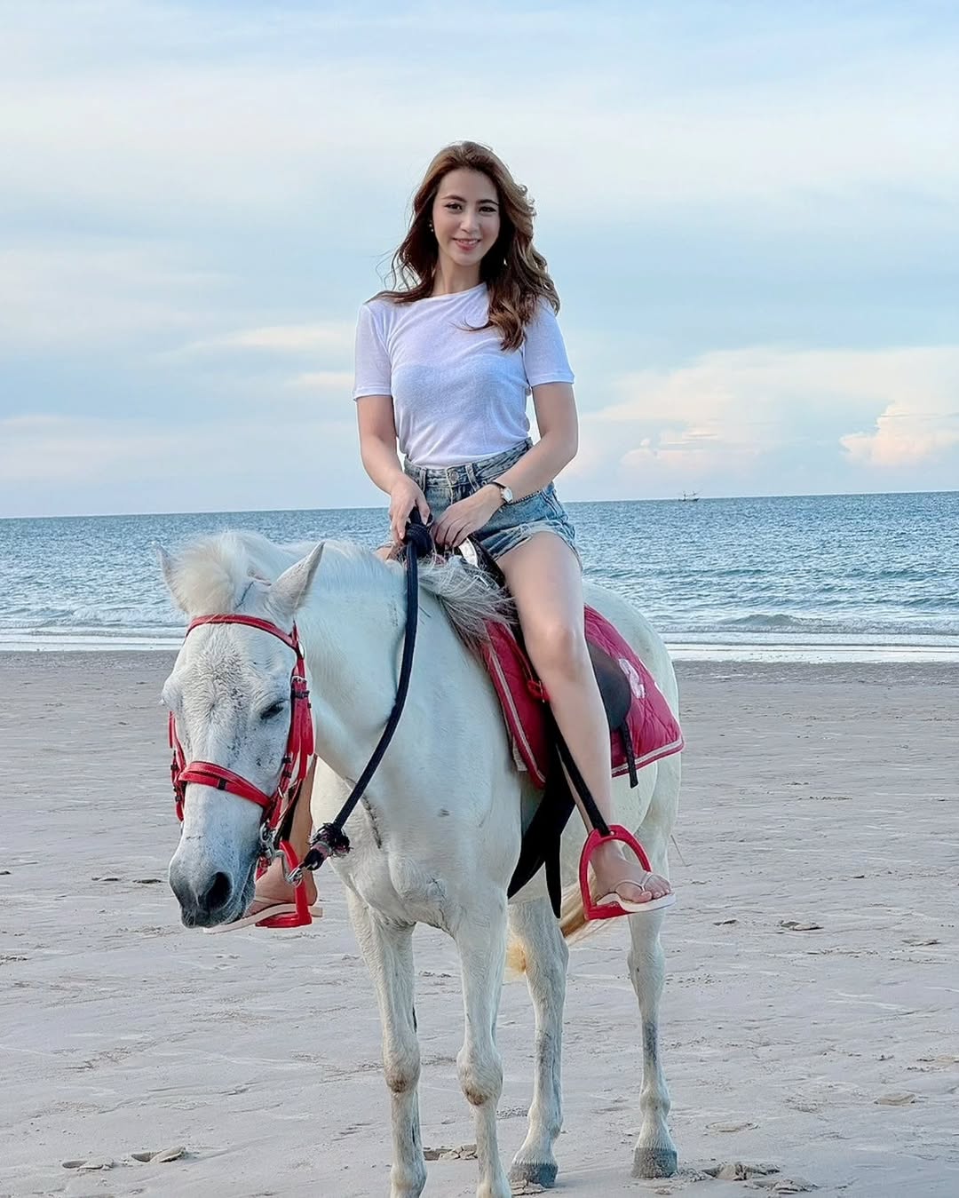 เฟิร์น สุชาดา - 4