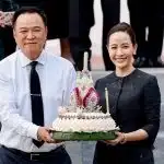 อนุทิน ชาญวีรกูล และ จ๋า ธนนนท์-2