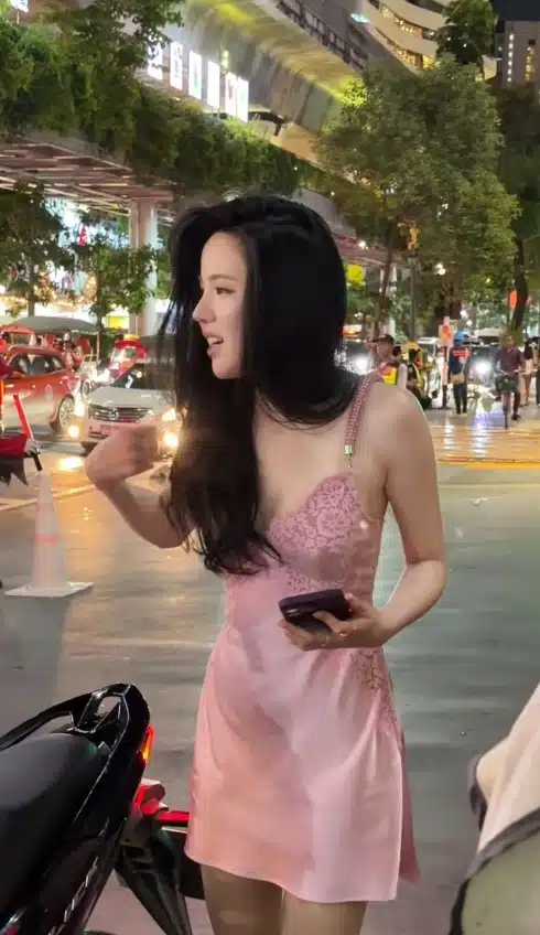 เจนิส เจณิสตา สลัดลุคชิล นั่งวินมอไซค์ - 3