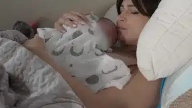 Fandy ไลฟ์สดคลอดลูก