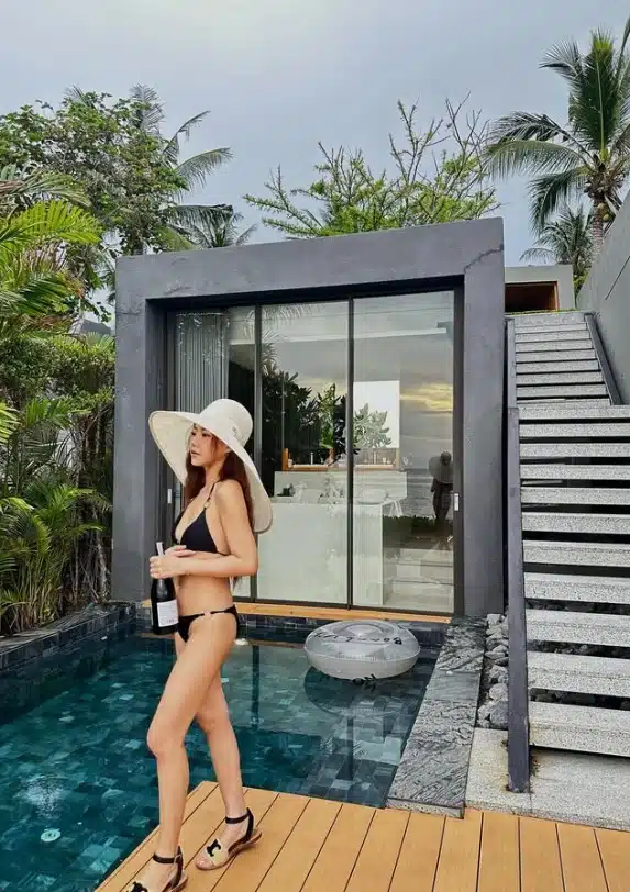 ประวัติญาญ่า ceo คู่กรณี เม พรีมายา