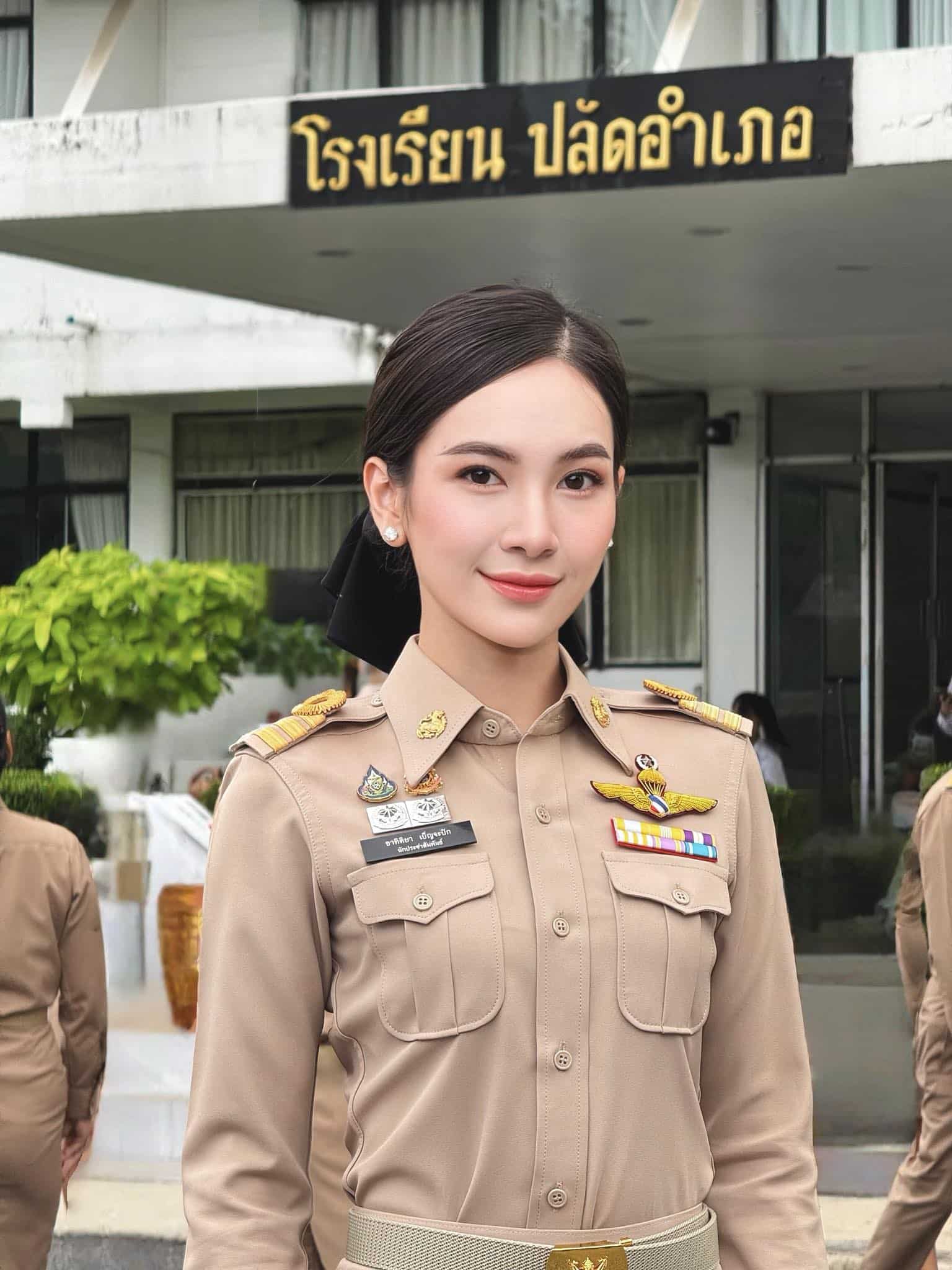 ผู้กองแคท โผล่รายงานตัวผู้ว่าฯ ศรีสะเกษ พร้อมเปิดใจปมร้อน ยื่นลาออกราชการ