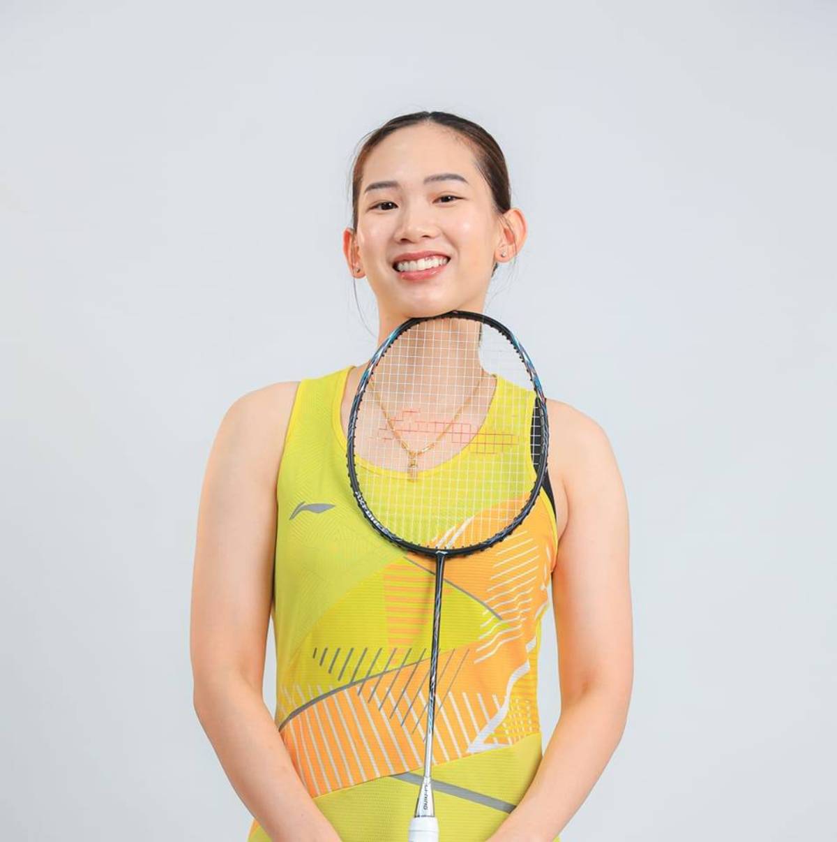 พรปวีณ์ ช่อชูวงศ์ อายุ 27 ปี