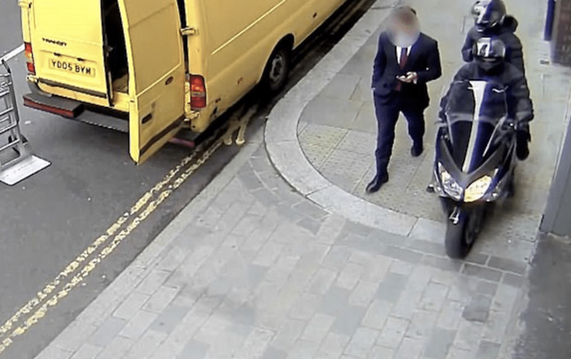 อังกฤษเมืองผู้ดี แต่โจรปล้นมือถือ พุ่ง 8 หมื่นเครื่องใน 1 ปี เครือข่ายข้ามชาติส่งขายจีน