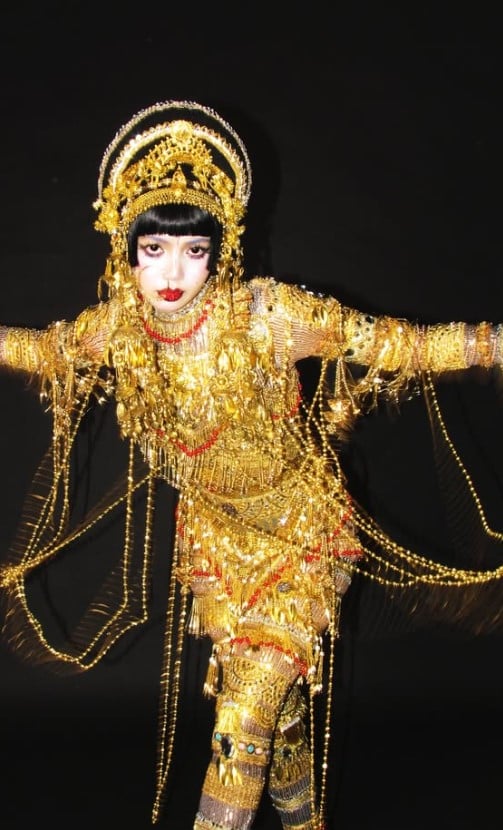 ลิซ่า Blackpink แปลงโฉมเป็น Jibaro ไซเรนสาว