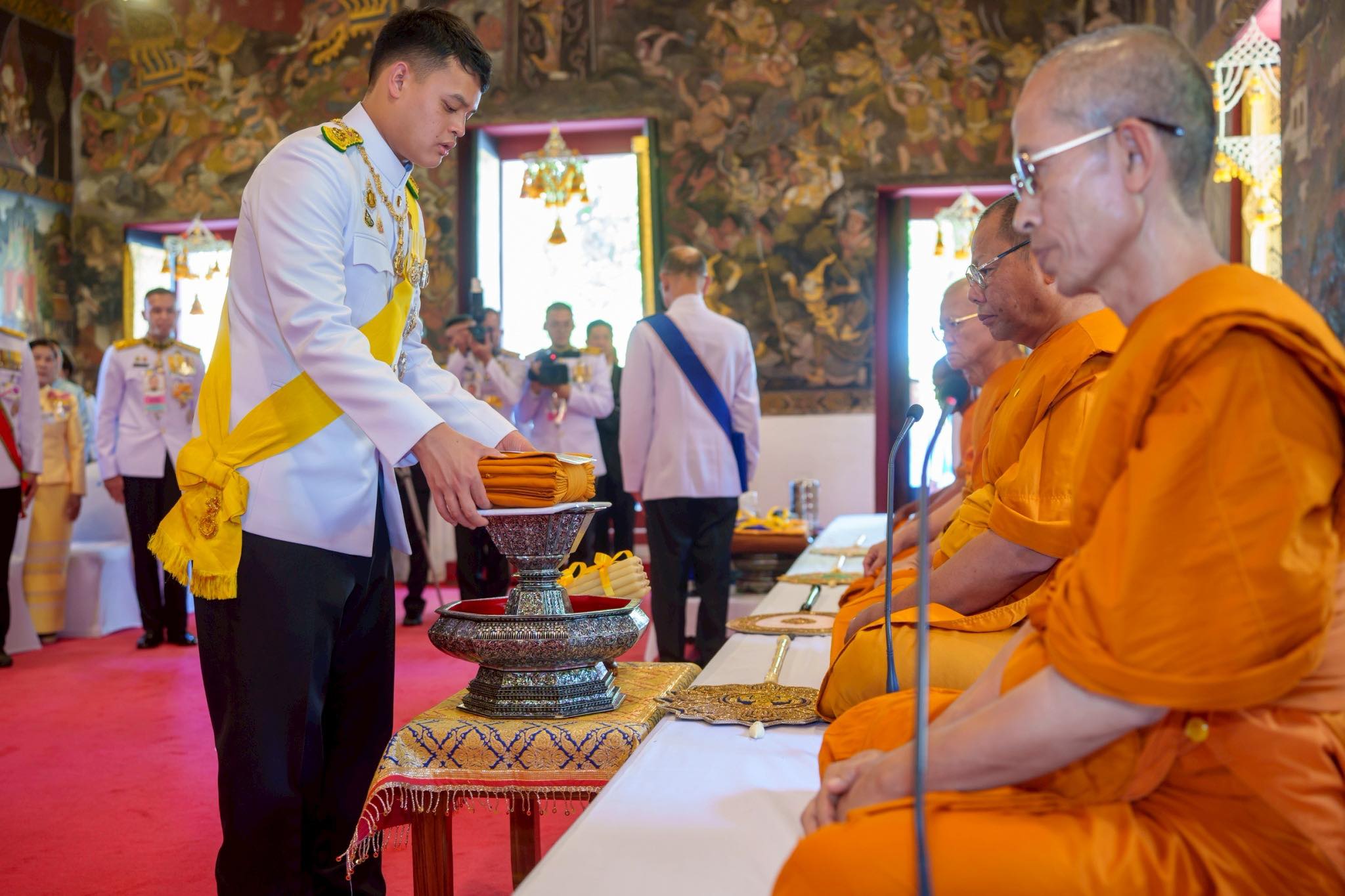 สมเด็จฯ เจ้าฟ้าทีปังกร เสด็จถวายผ้าพระกฐิน ณ วัดสุวรรณดาราราม - 2