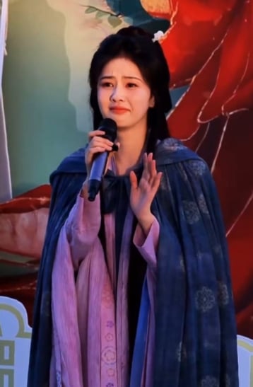 ส่งกำลังใจ นางเอกดัง ป่วยโรคแปลก หมอหาสาเหตุไม่เจอ ต้องประกาศพักงานไม่มีกำหนด