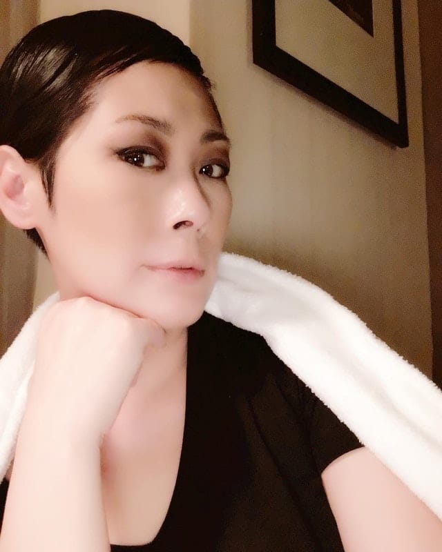 อาการวิกฤต หามตัว นักร้องดังยุค 90 เข้า ICU ด่วน แฟน ๆ แห่ส่งกำลังใจ