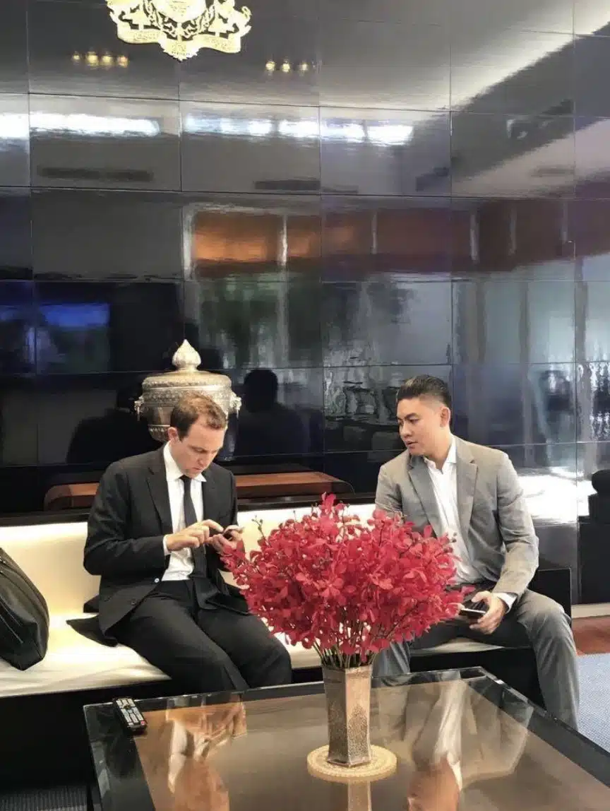 เบน สมิธ กับ ยิม เลียก