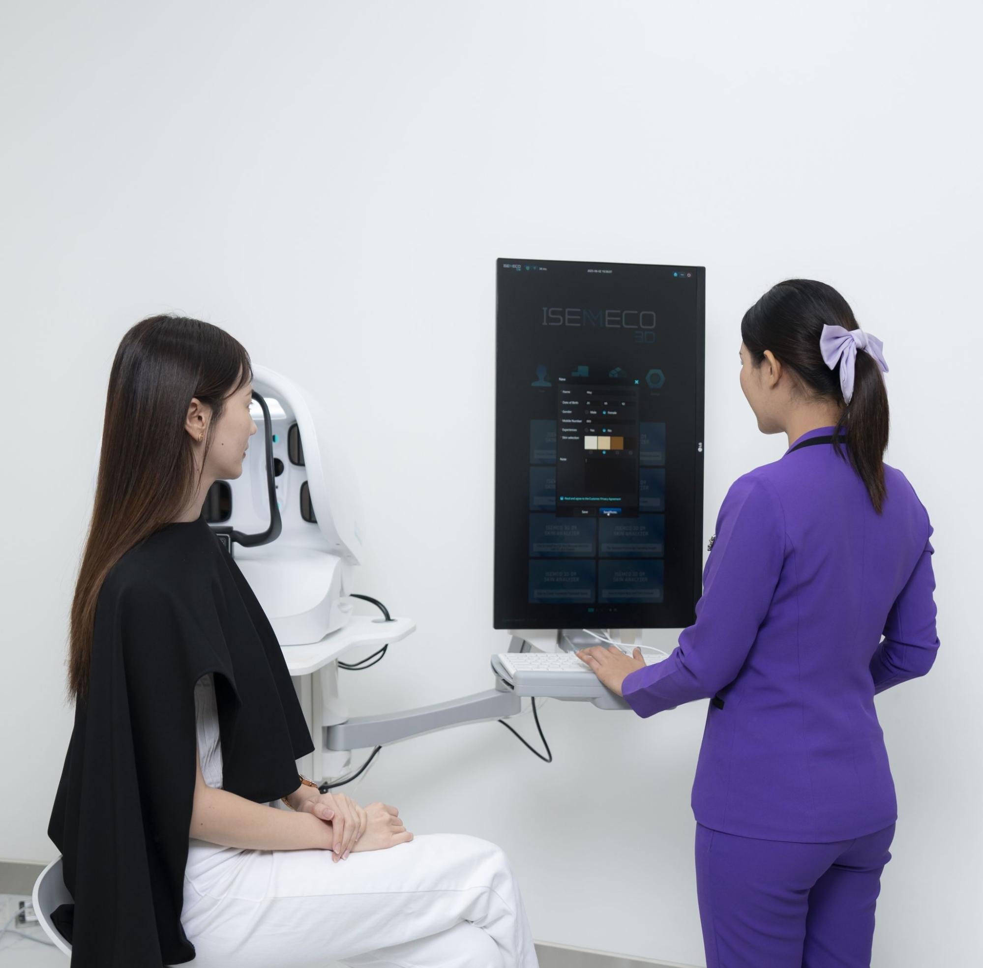 เลเซอร์หลุมสิวที่ V Square Clinic