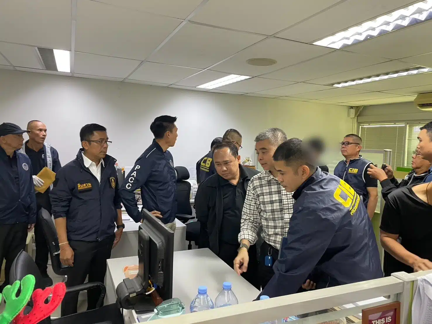 สรรพากรเรียก 5 หมื่น