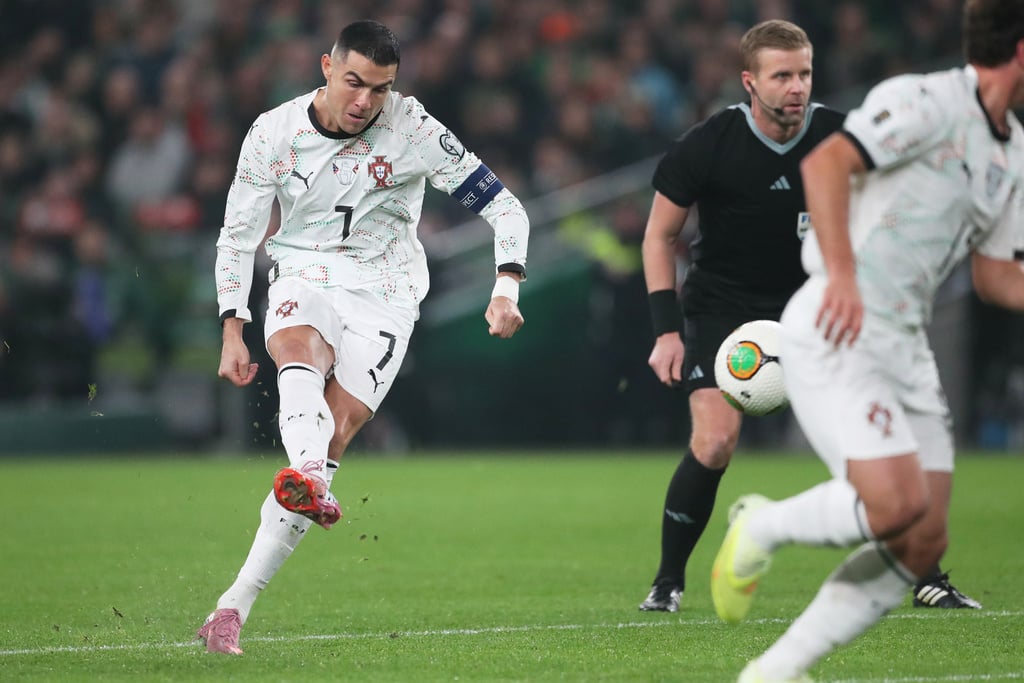 โรนัลโด ฟรีคิกใส่ไอร์แลนด์