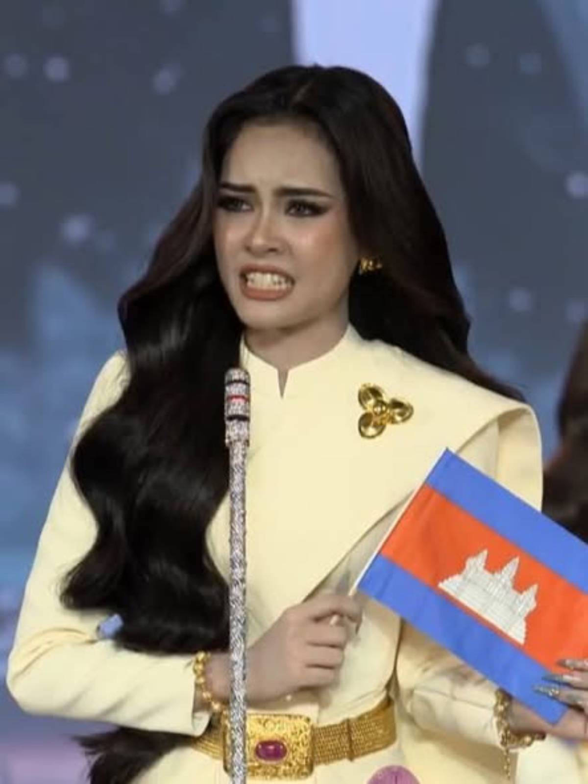 มิสทีนกัมพูชา เล่นบทเหยื่อ