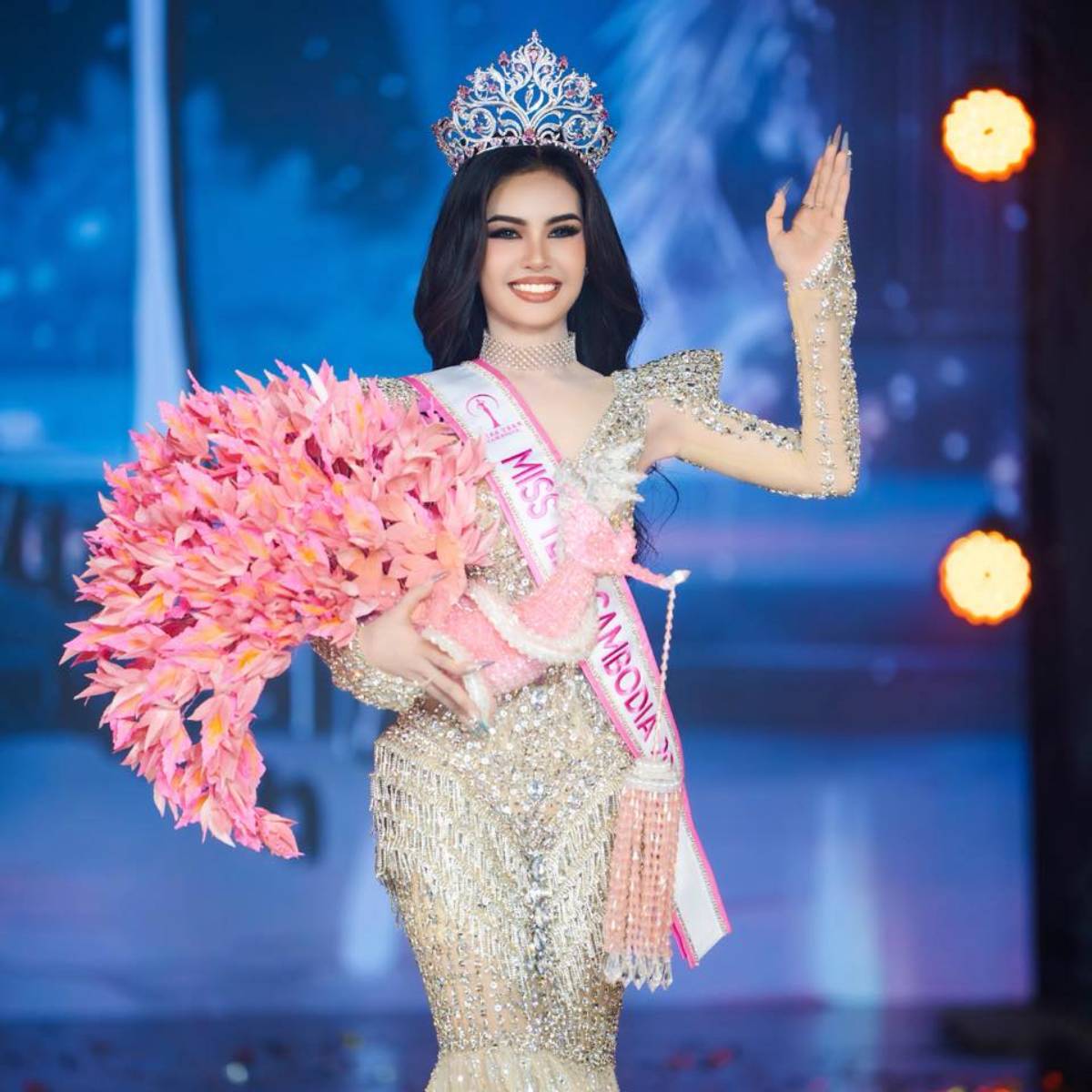 มิสทีนกัมพูชา