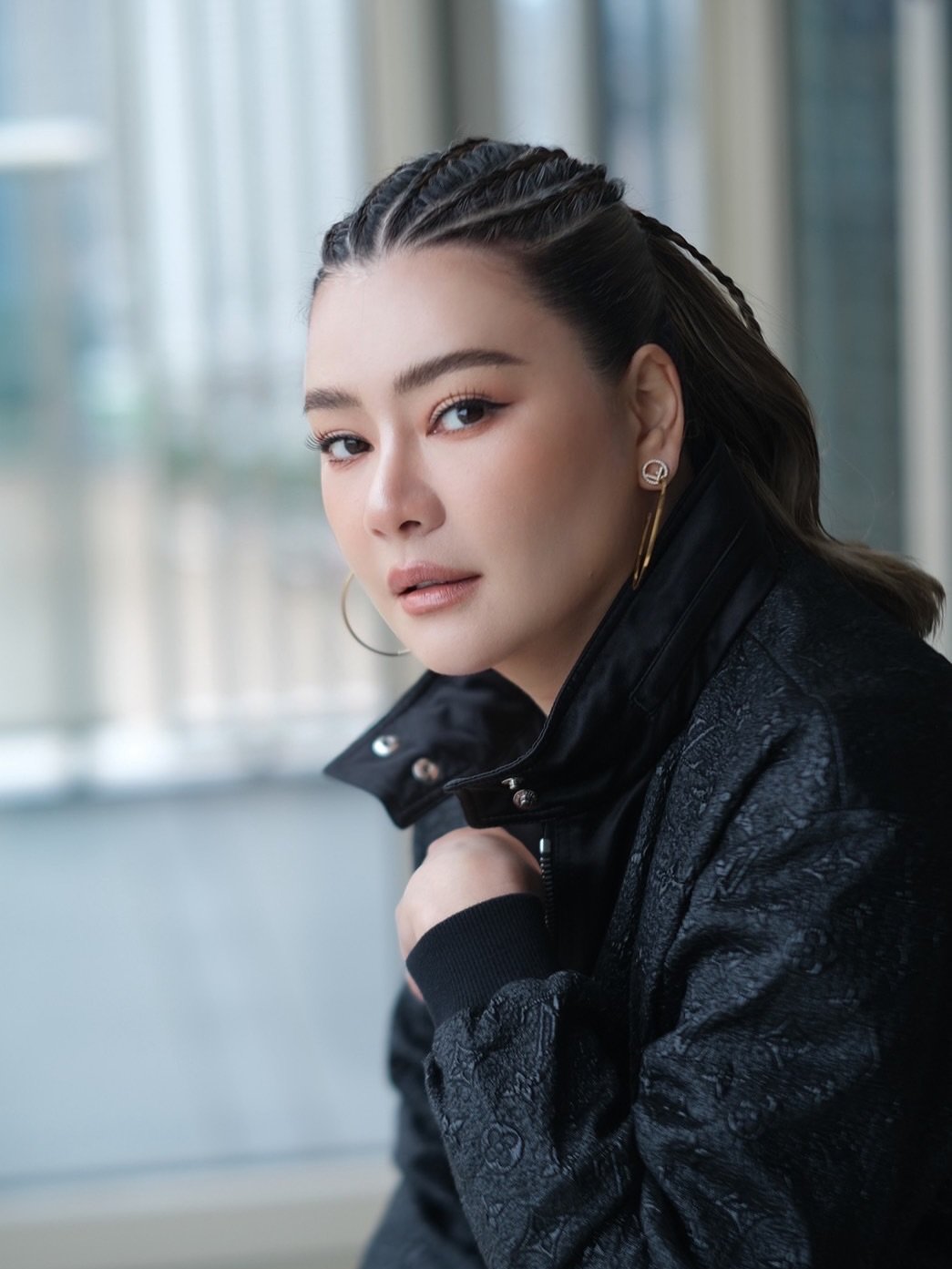 เปิดภาพล่าสุด โอ๋ ภัคจีรา หลังบินลัดฟ้าทำสวยที่เกาหลี สวยออร่าโกงอายุ-2