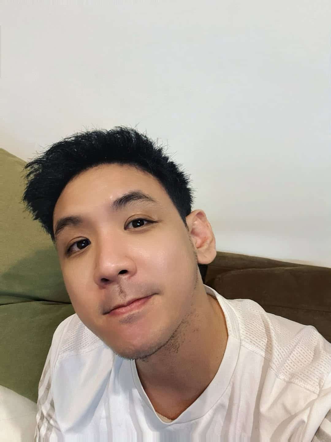 โม้ นายธัญญ์นิธิ ปภัสสุรีย์โชติ