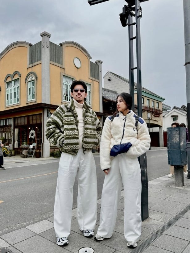 TOKTAK บอกให้เดอะมีนจับมือเพื่อเดินออกจากความมืด