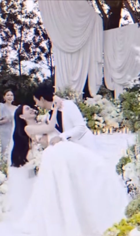 ใหม่ และ เต๋อ แต่งงาน