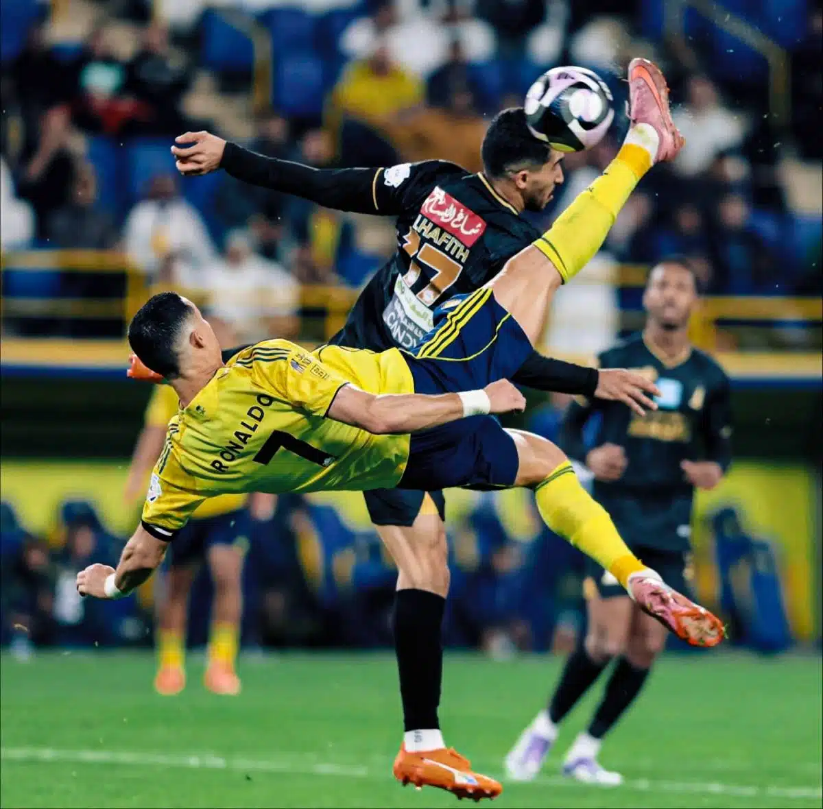 โรนัลโด้ อายุ 40 ปี