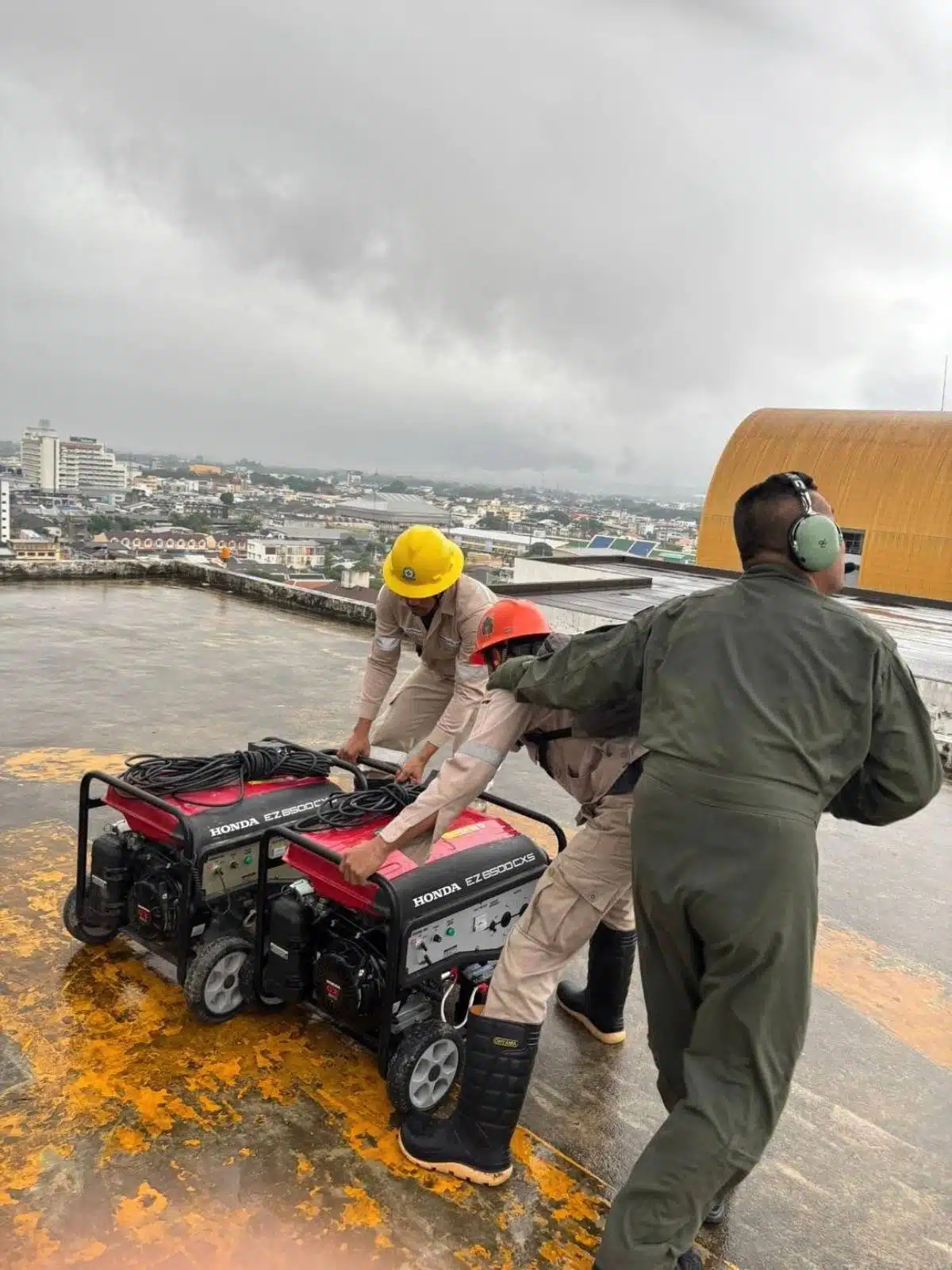 กองทัพเรือช่วยรพ หาดใหญ่