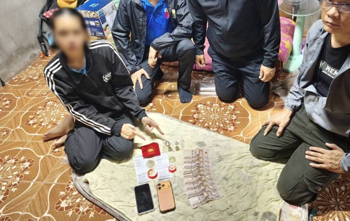 หลักฐานจับกุม นางสาวกุลธิดา อายุ 20 ปี ก่อเหตุฆาตกรรมอำพราง ร้อยตำรวจตรี