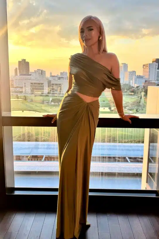 ข้อความของข้าวโพดเน้นถึงการไว้ใจคนที่รักมากที่สุด