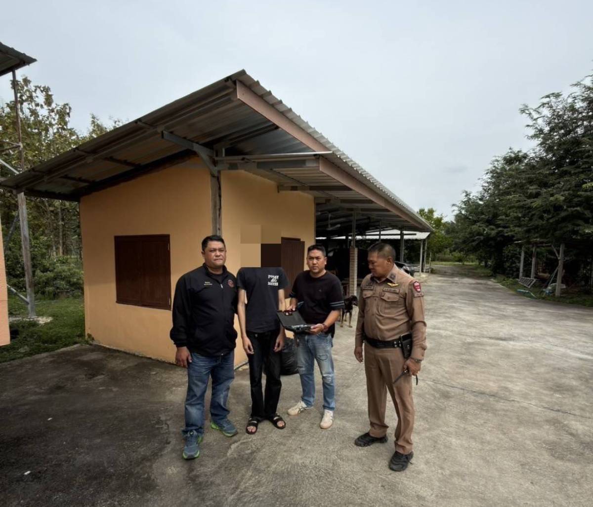 จับกุมรุ่นน้องปวช