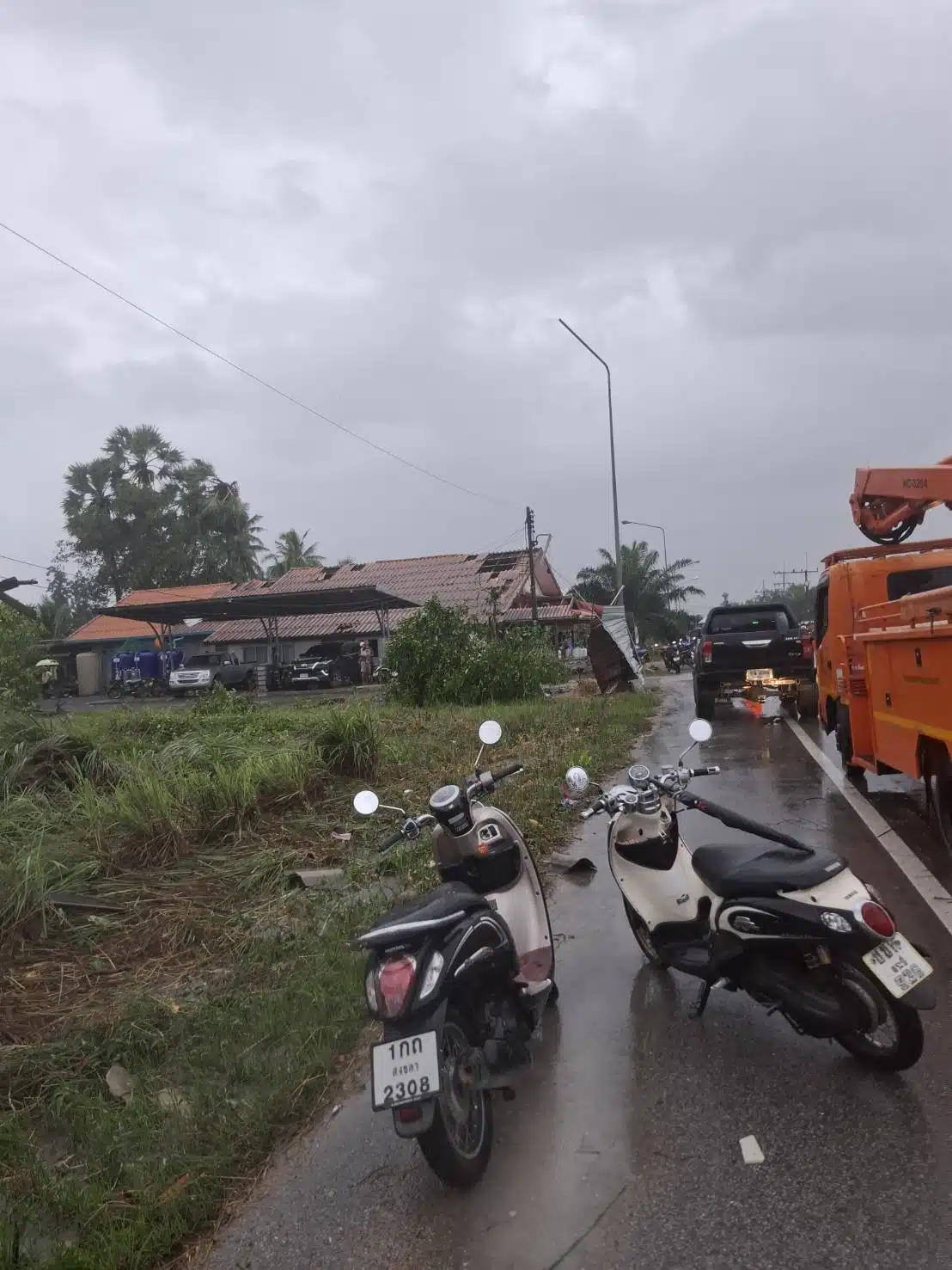 ตำบลบ้านขาว ระโนด พายุหมุน