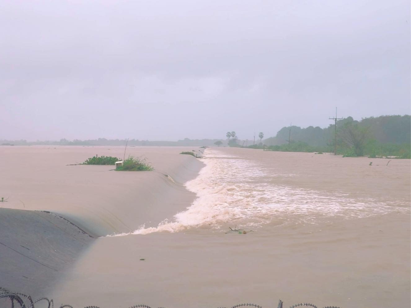 สภาพน้ำท่วมสูงในภาคใต้