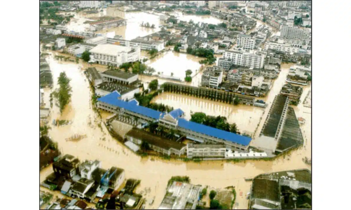 อุทกภัยที่ อำเภอหาดใหญ่ จังหวัดสงขลา เมื่อเดือน พฤศจิกายน 2543