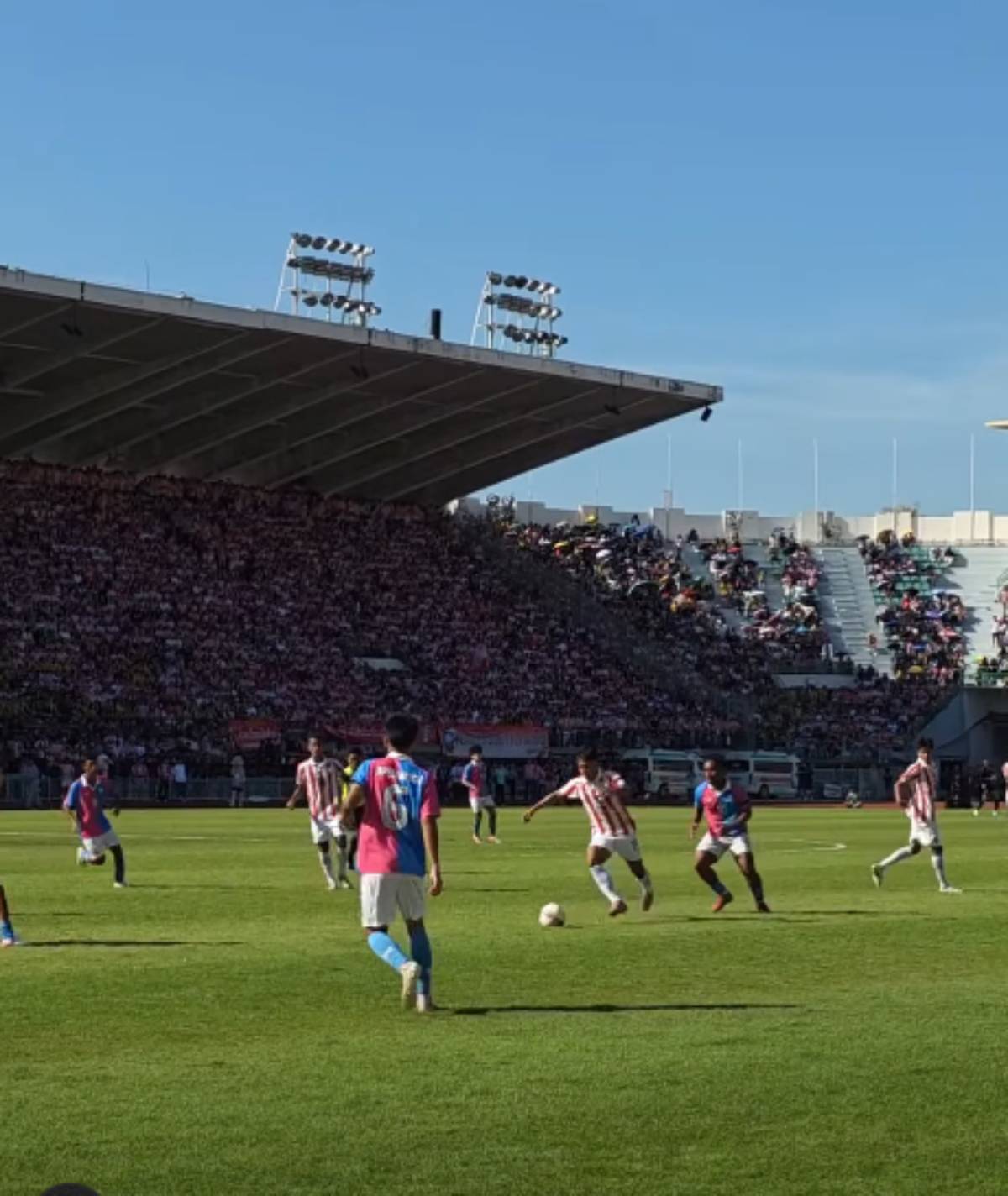 บอลจตุรมิตร อัสสัม ชนะ สวนกุหลาบ 2-0