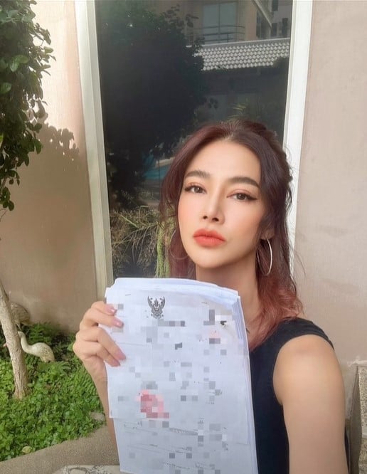 หมายศาลที่ "ปู มัณฑนา" โพสต์ลงเฟซบุ๊ก