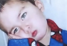 สลด พ่อ แม่ ย่า รุมซ้อมทรมานลูก 8 ขวบจนตาย ยัดศพซ่อนในถังน้ำแข็ง