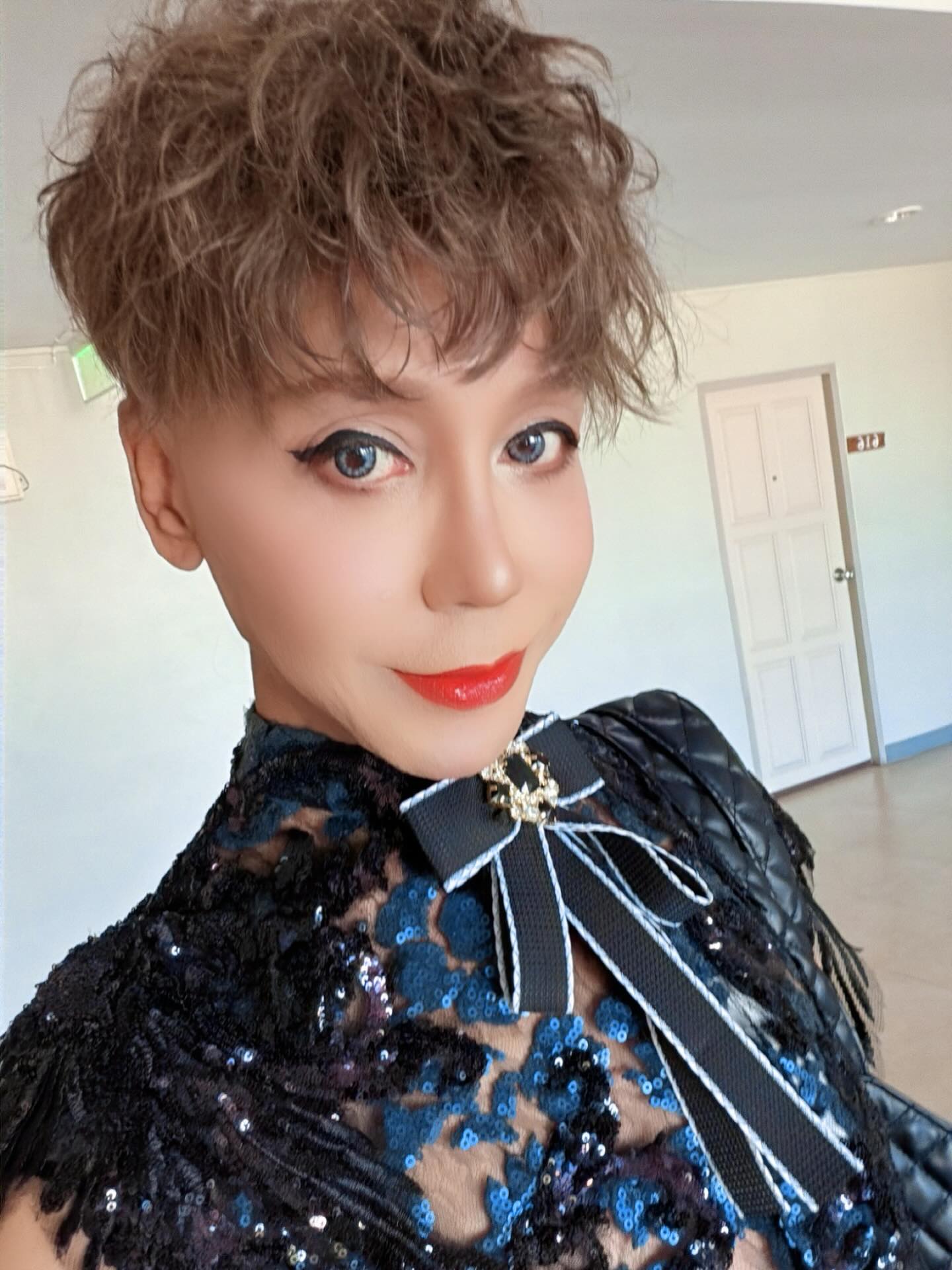 มัม ลาโคนิค