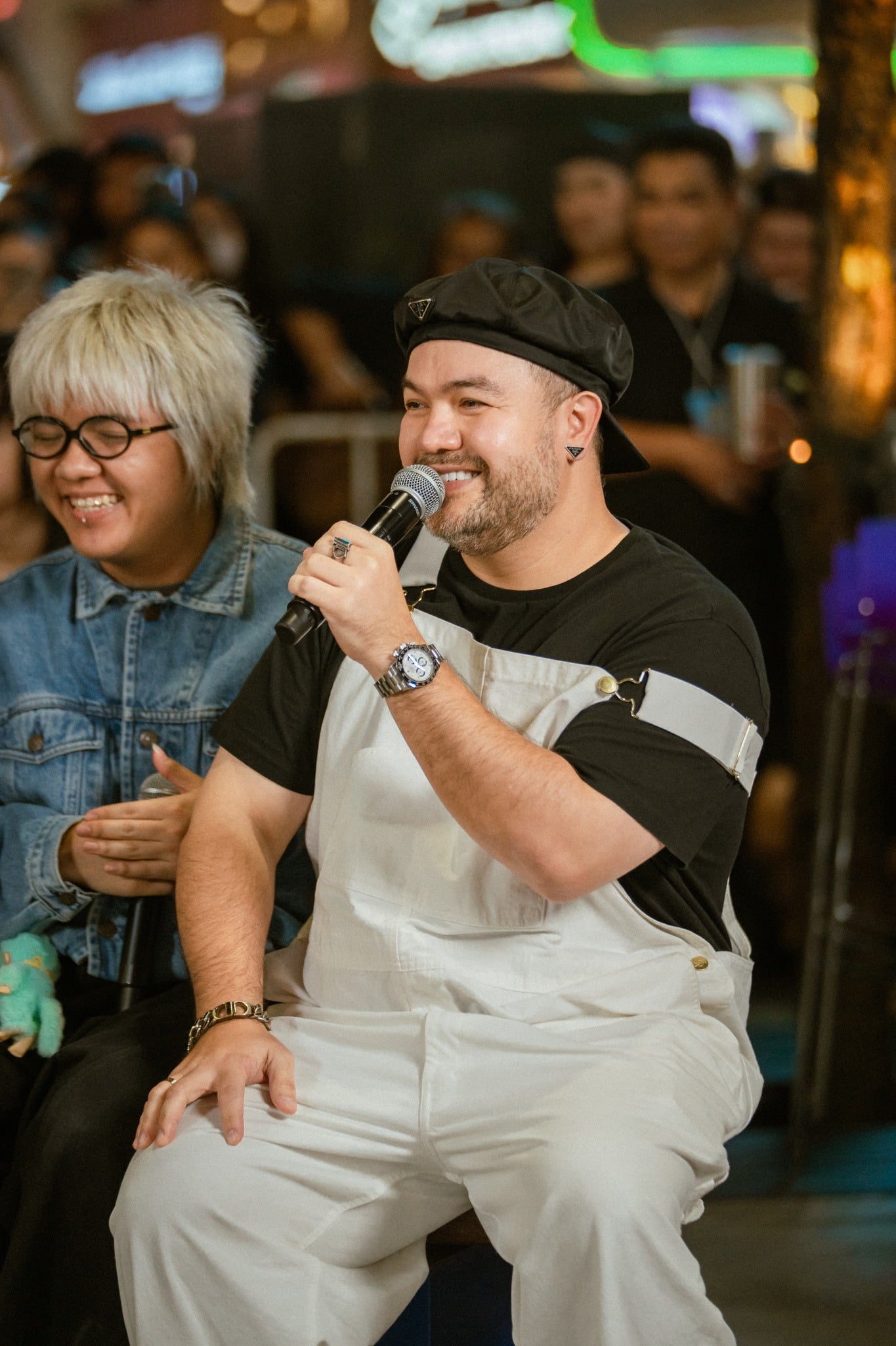 สะดุ้งโหยง! โอ๊ต ปราโมทย์ ลั่นแรง หลังดึงคนดังร่วมไลฟ์ช่วยน้ำท่วม คนแห่แชร์ทั้งโซเชียล-5