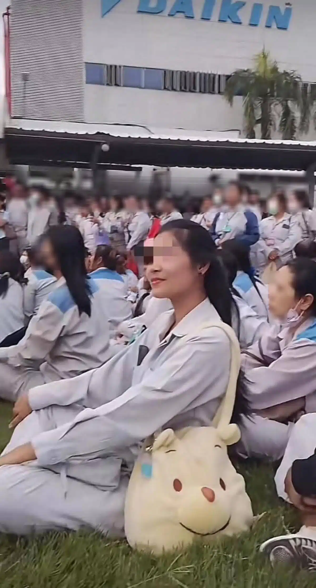 สาวโรงงานไดกิ้น