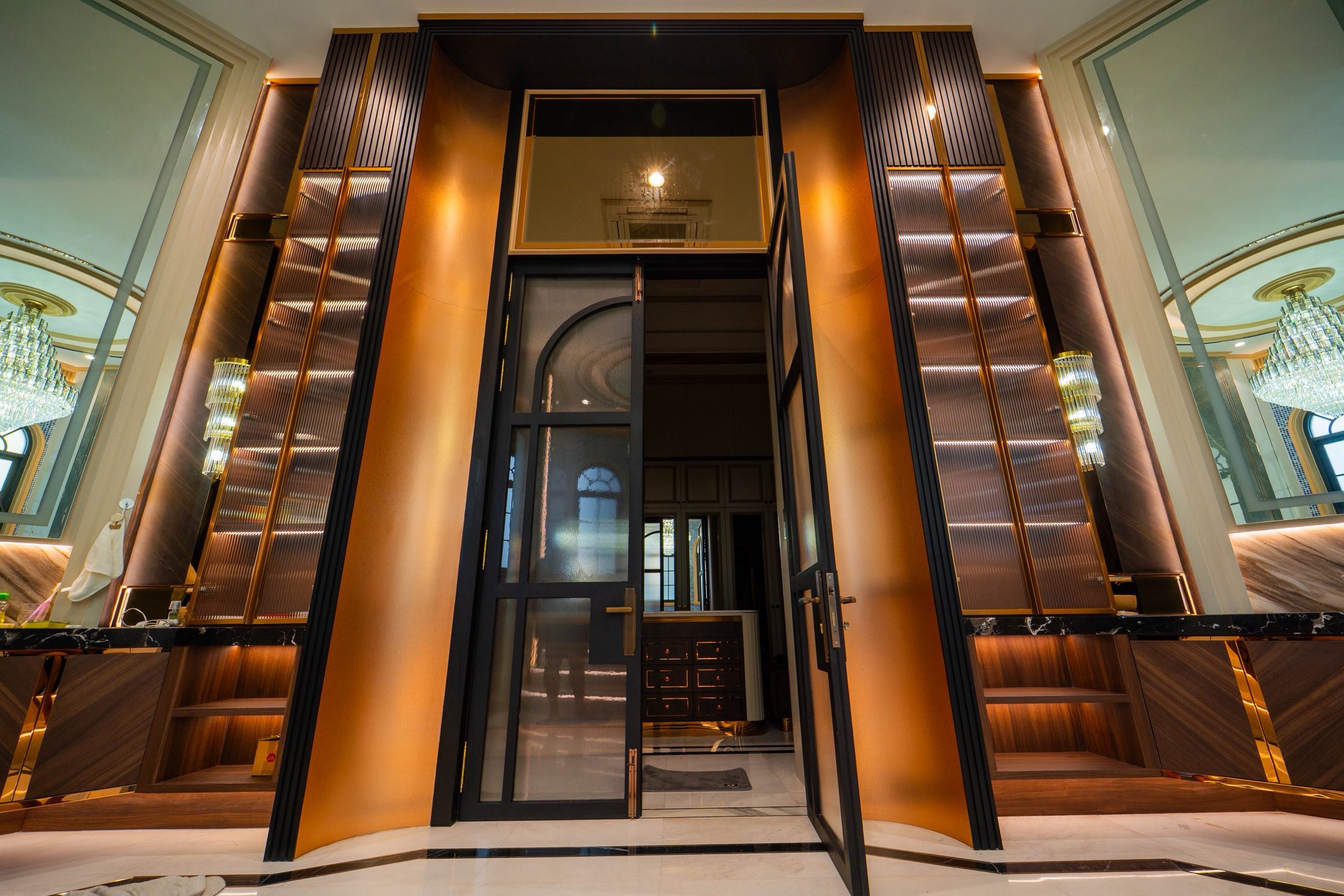 ส่องภาพคฤหาสน์หรู เจ้าของประกาศขาย 250 ล้าน สิ่งอำนวยความสะดวกครบ พร้อมเข้าอยู่ได้เลย-13