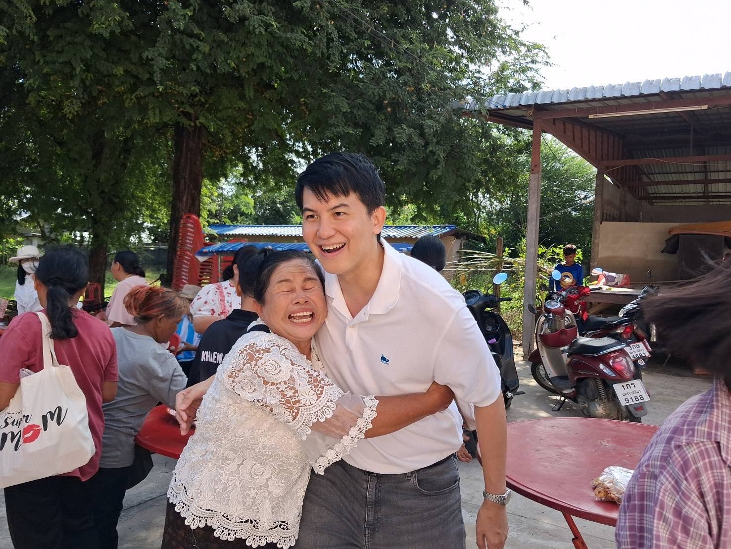 อธิรัฐ รัตนเศรษฐ-2