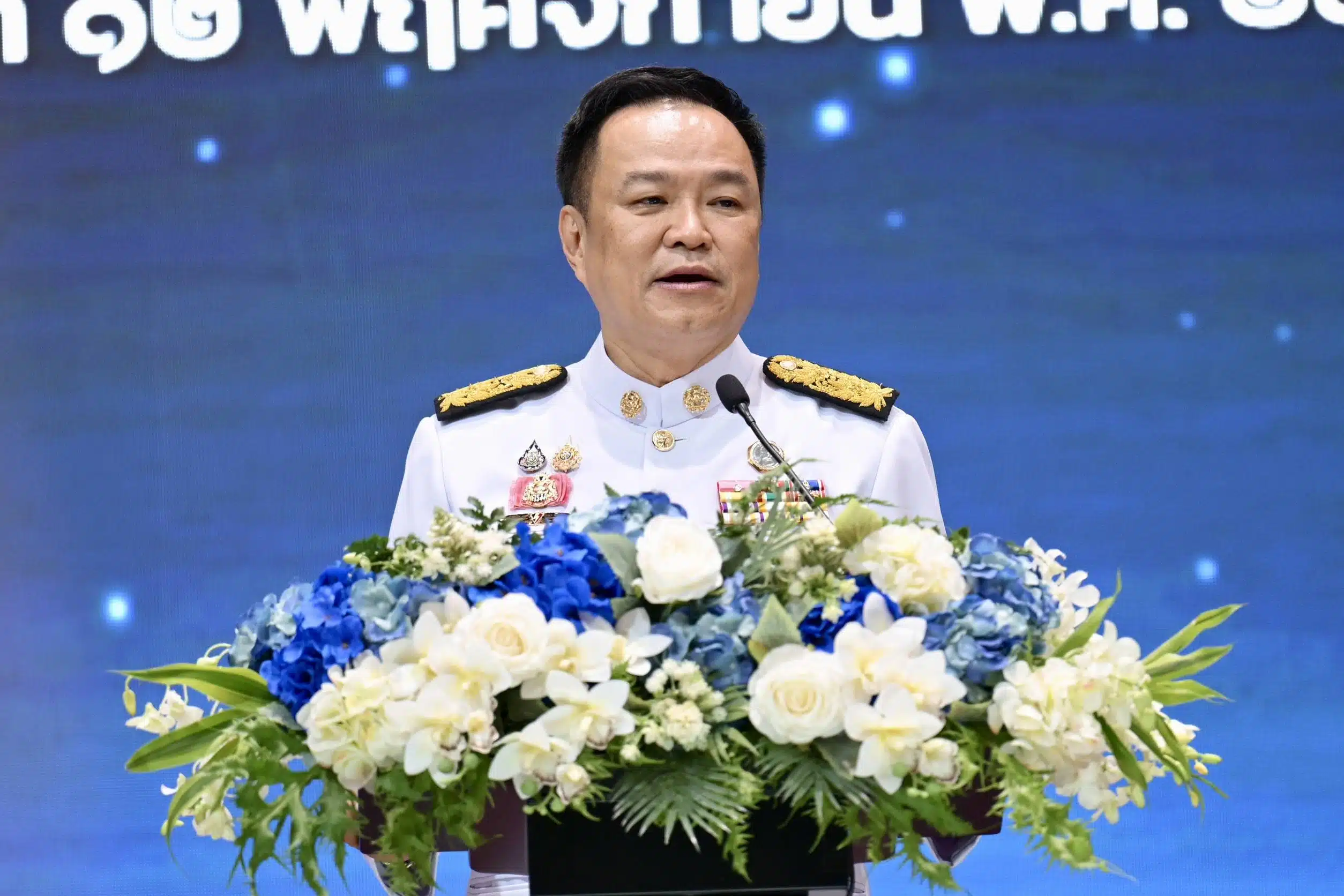 ายอนุทิน ชาญวีรกูล นายกรัฐมนตรี กล่าวในงานที่วิทยาลัยป้องกันราชอาณาจักร (วปอ.)