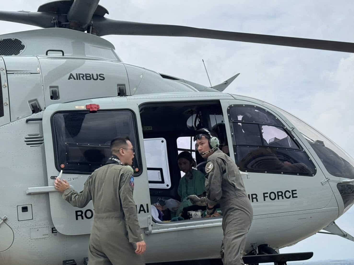 เฮลิคอปเตอร์ H135 ของกองทัพอากาศขณะลำเลียงผู้ป่วย