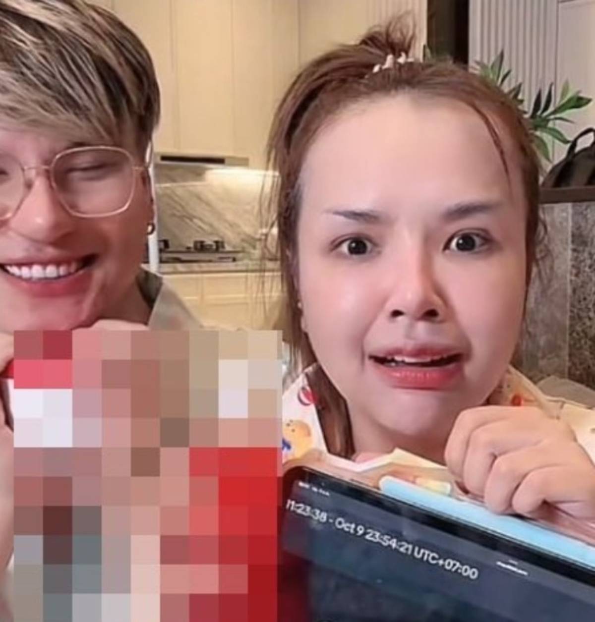 เจนนี่ไลฟ์สดขายไม่ดี