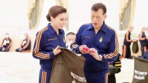 ในหลวงพระราชทานช่วยน้ำท่วม 100 ล้านบาท