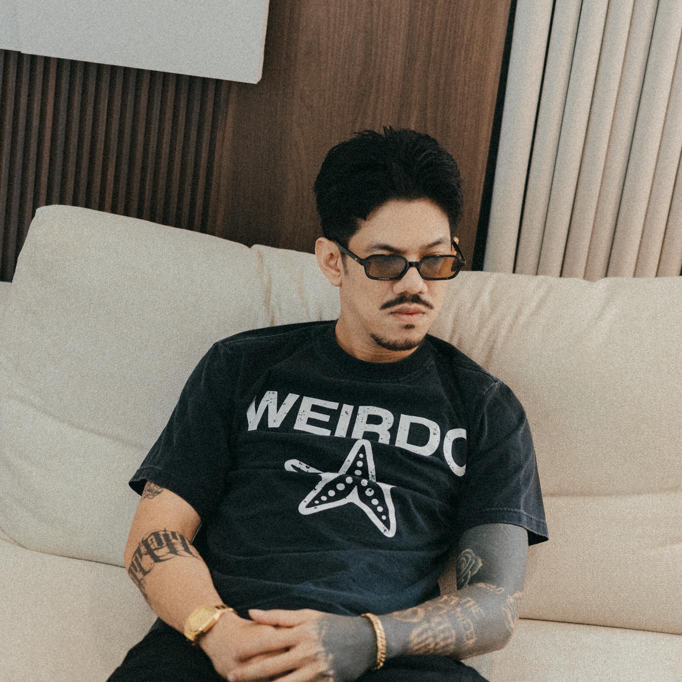 เดอะมีนขายทรัพย์สินทั้งหมดเพื่อรับผิดชอบต่อปัญหา